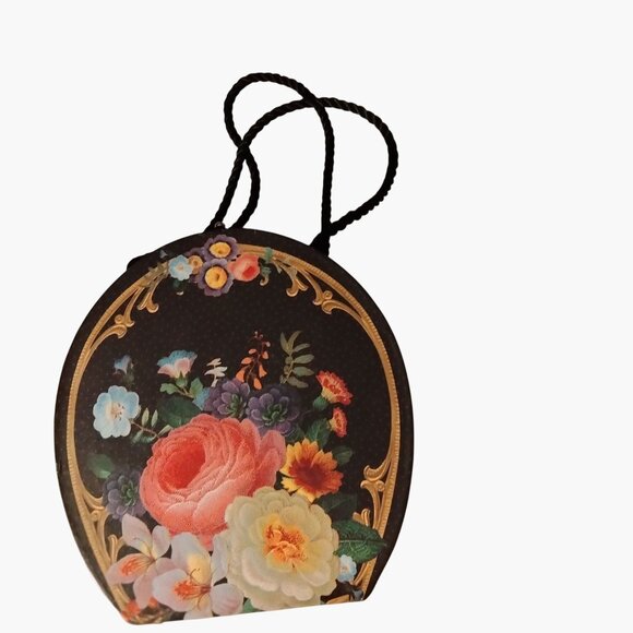 John Grossman Punch Studio Round Box Cottage Floral Storage Gift Box - Picture 3 of 10